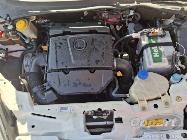 2015 FIAT PUNTO 