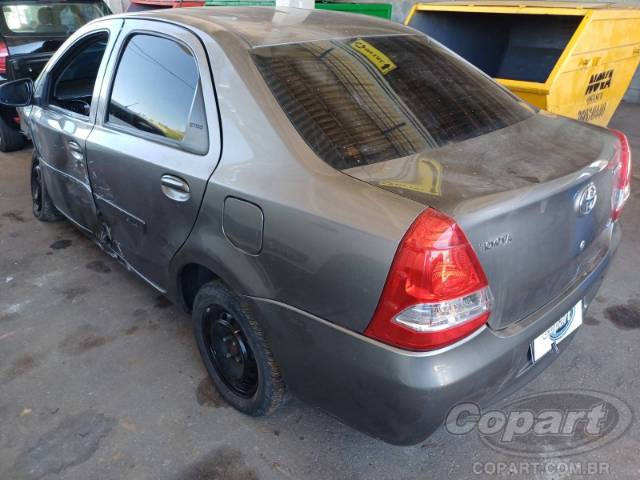 2017 TOYOTA ETIOS SEDA 