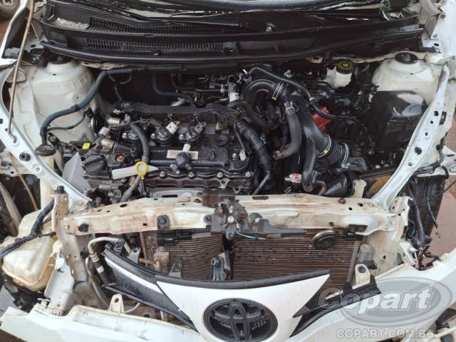 2020 TOYOTA YARIS SEDA 