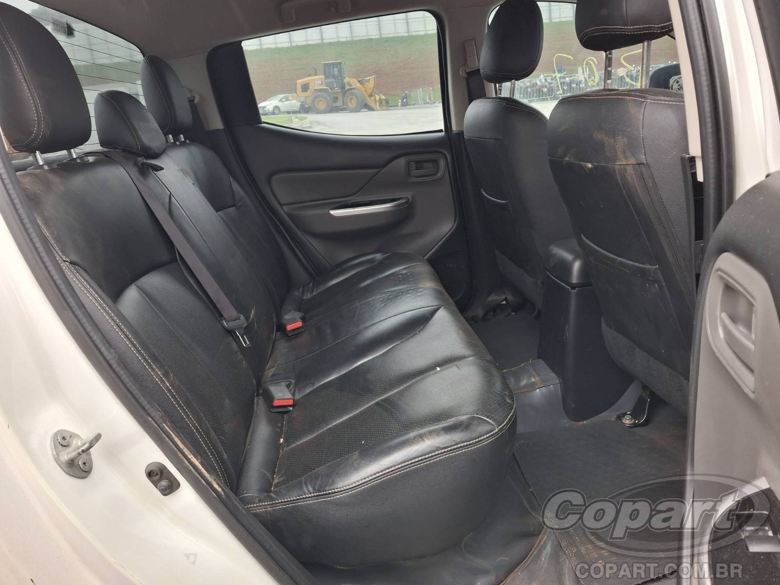 Foto 6 de 15: 2022 MITSUBISHI L200 TRITON