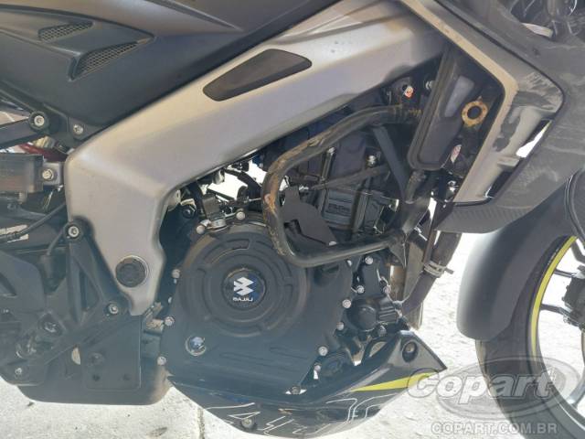 2026 BAJAJ DOMINAR 