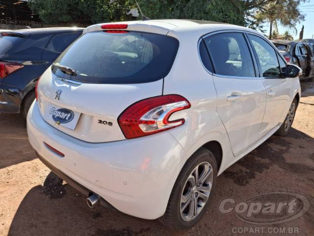 2016 PEUGEOT 208 