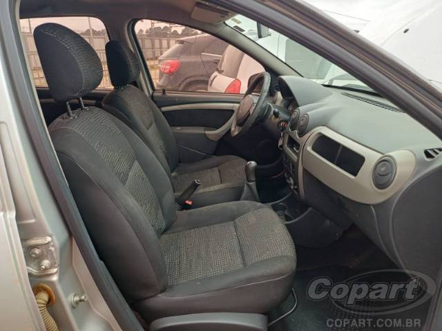 2010 RENAULT SANDERO 