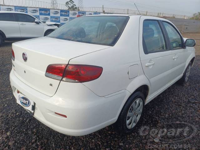 2013 FIAT SIENA 