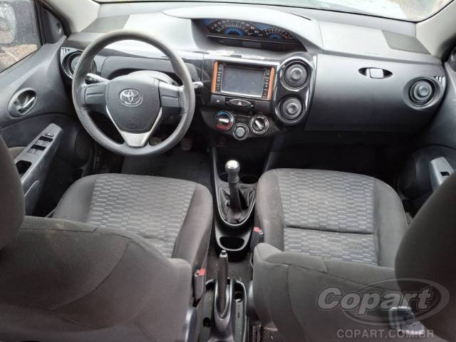 2015 TOYOTA ETIOS 