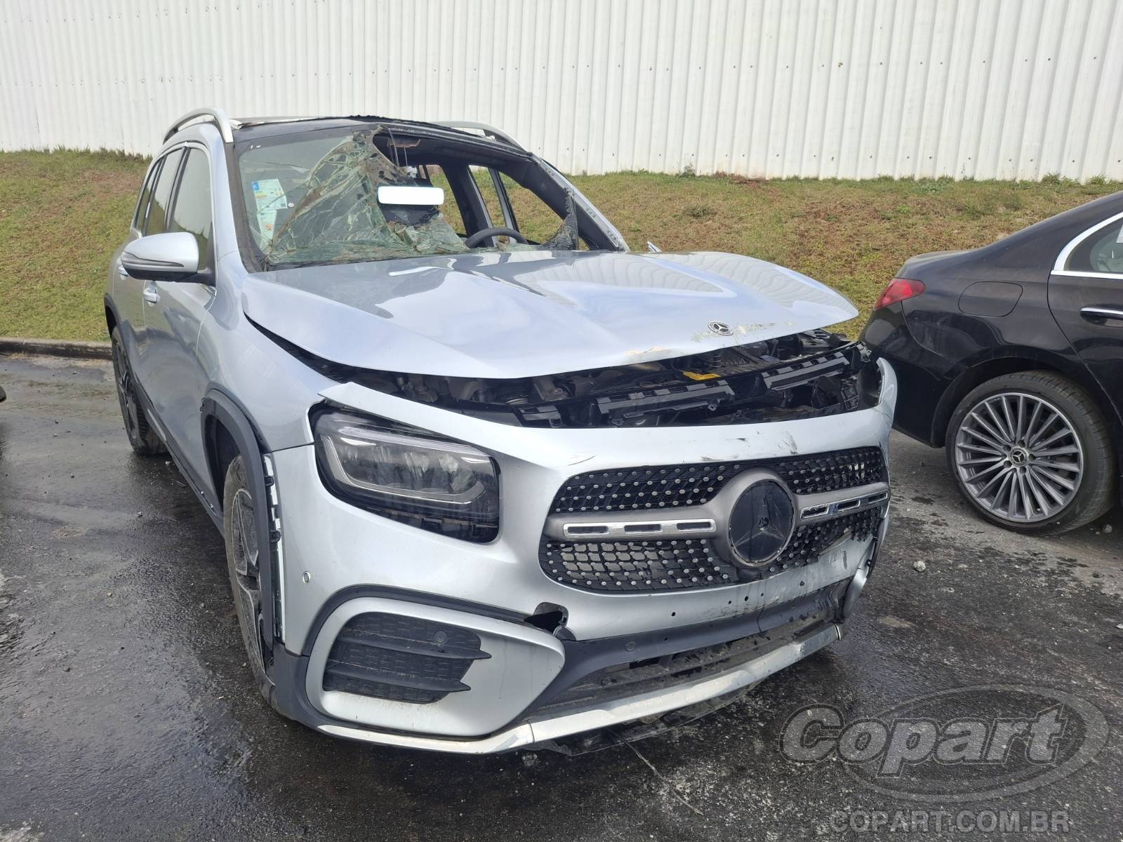 Veículo Mercedes-Benz GLB Mercedes-Benz GLB 220 AMG Line 4MATIC 2025 2025 em leilão
