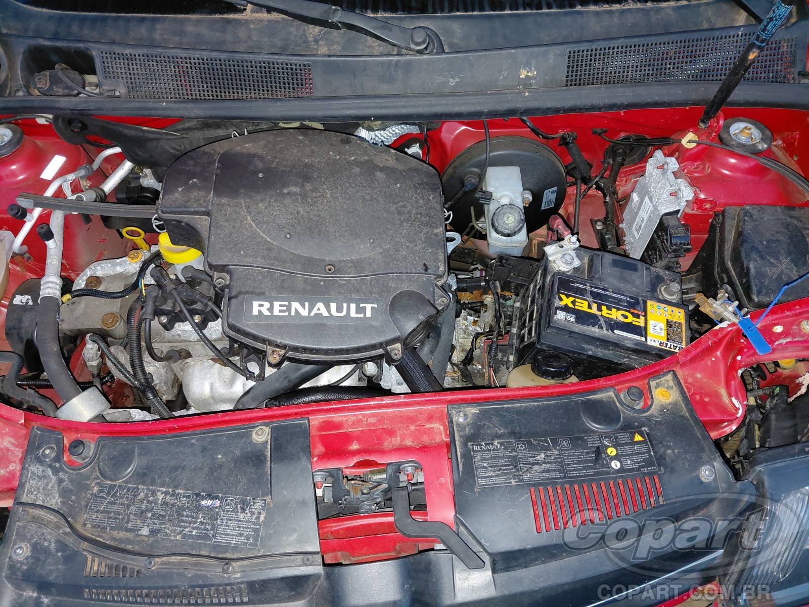 Foto 7 de 12: 2015 RENAULT SANDERO