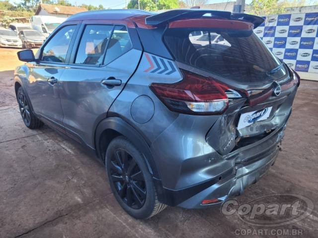 2023 NISSAN KICKS 