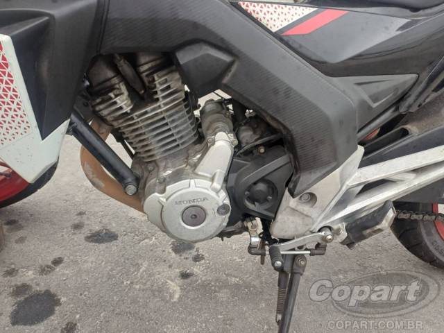 2022 HONDA CB 250 F 