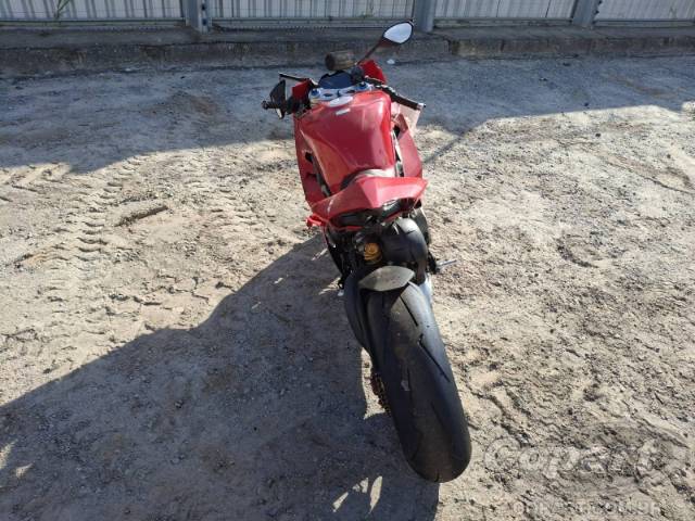 2024 DUCATI PANIGALE 