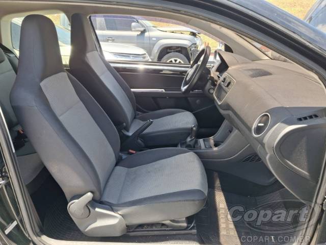 2017 VOLKSWAGEN UP 