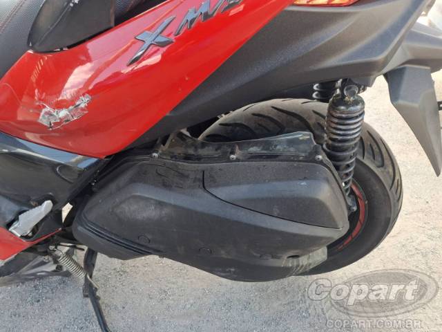 2024 YAMAHA XMAX 