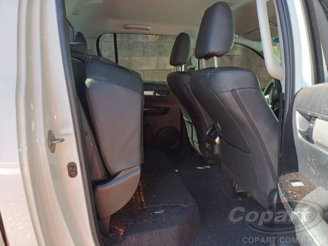 2025 TOYOTA HILUX CD 