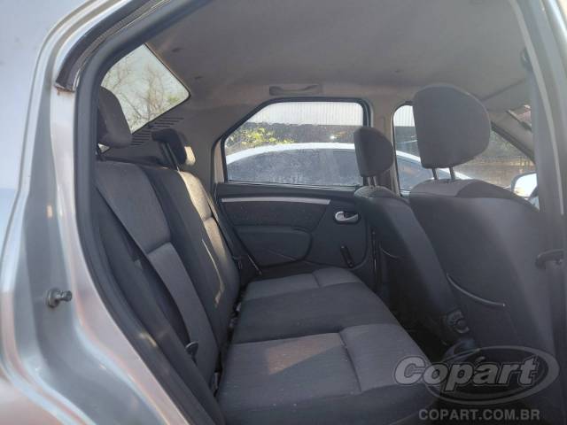 2011 RENAULT LOGAN 
