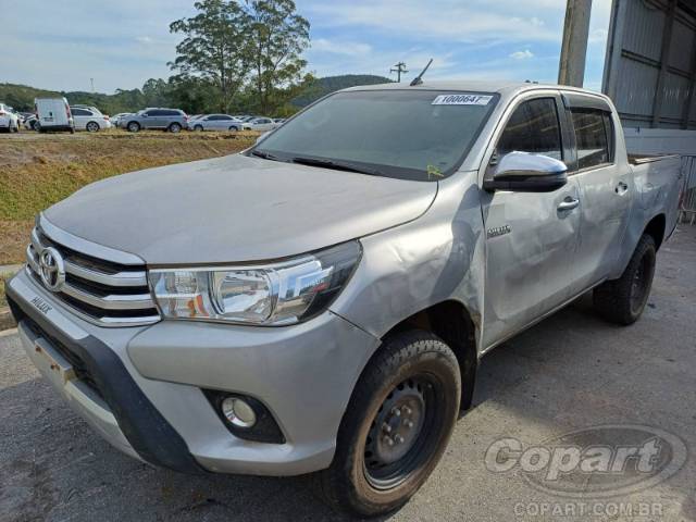 2017 TOYOTA HILUX CD 