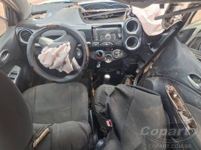 2014 TOYOTA ETIOS SEDA 