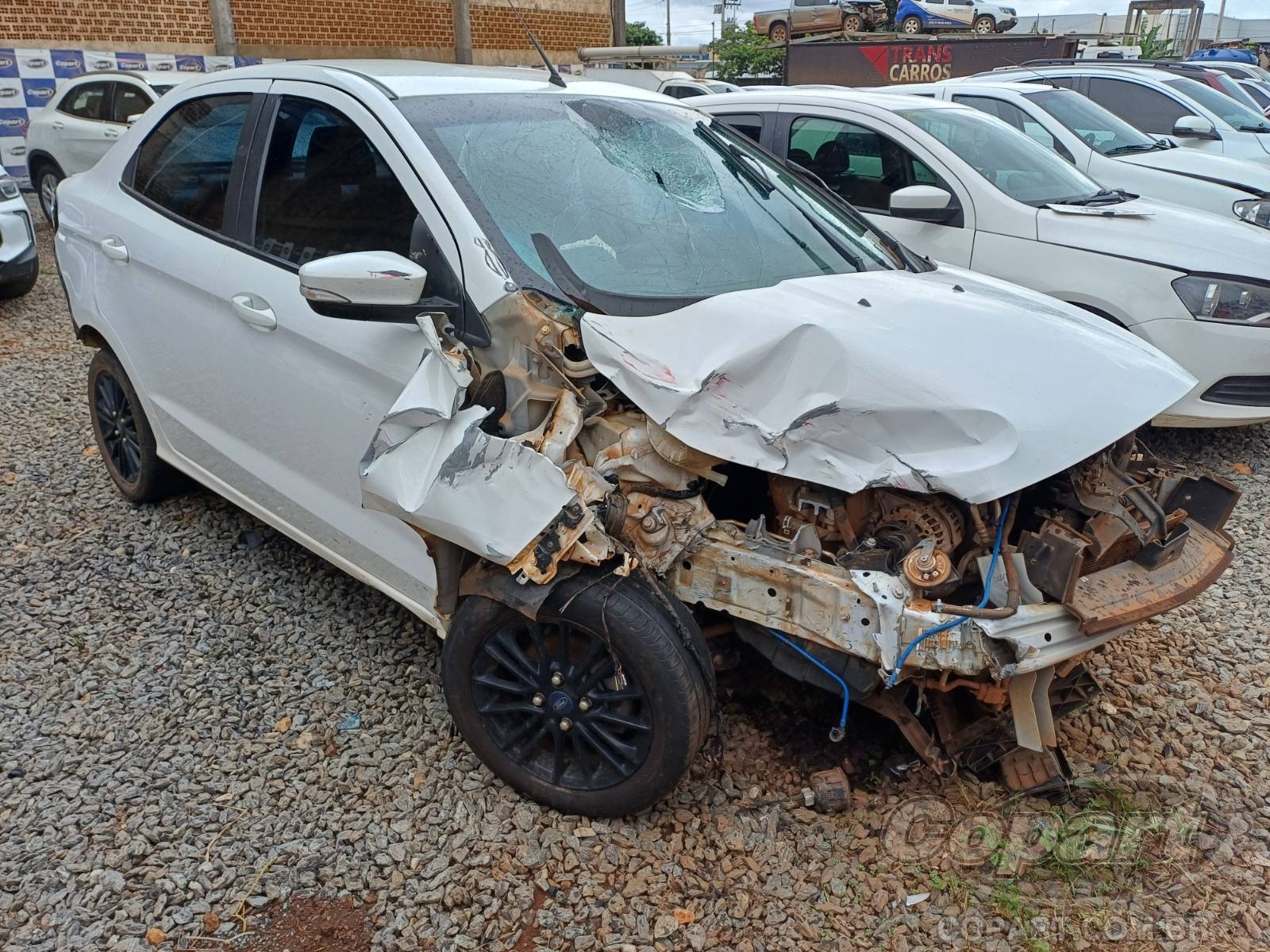 Veículo Ford Ka Ford Ka Sedan Titanium 1.5 2021 Médio Dano Frontal 2021 em leilão