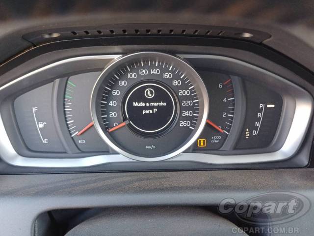 2017 VOLVO XC60 