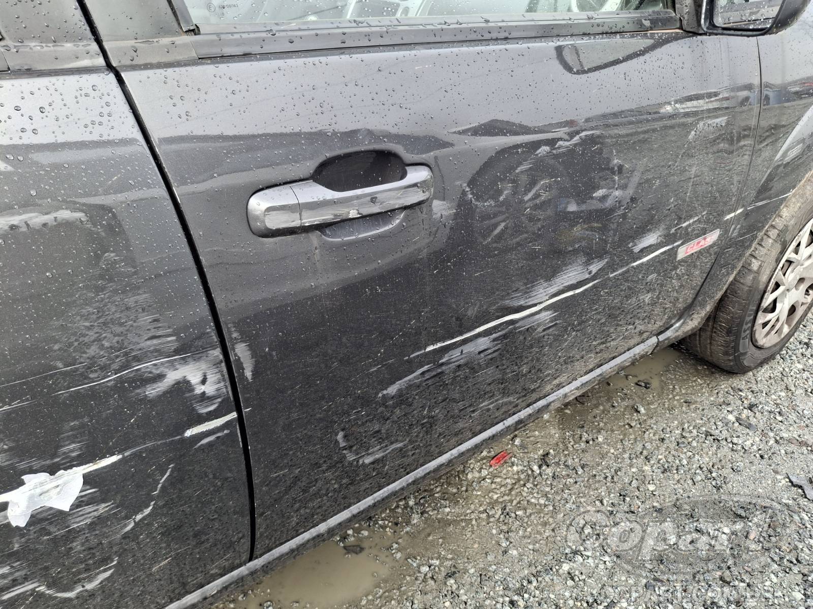 2011 FORD FIESTA SEDAN — foto 11 de 12