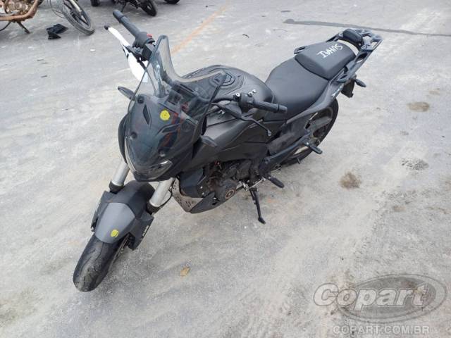 2025 BAJAJ DOMINAR 