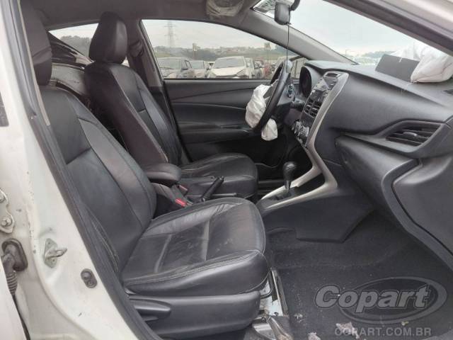 2020 TOYOTA YARIS SEDA 
