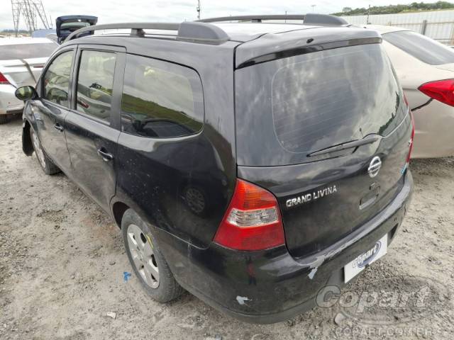 2010 NISSAN GRAND LIVINA 