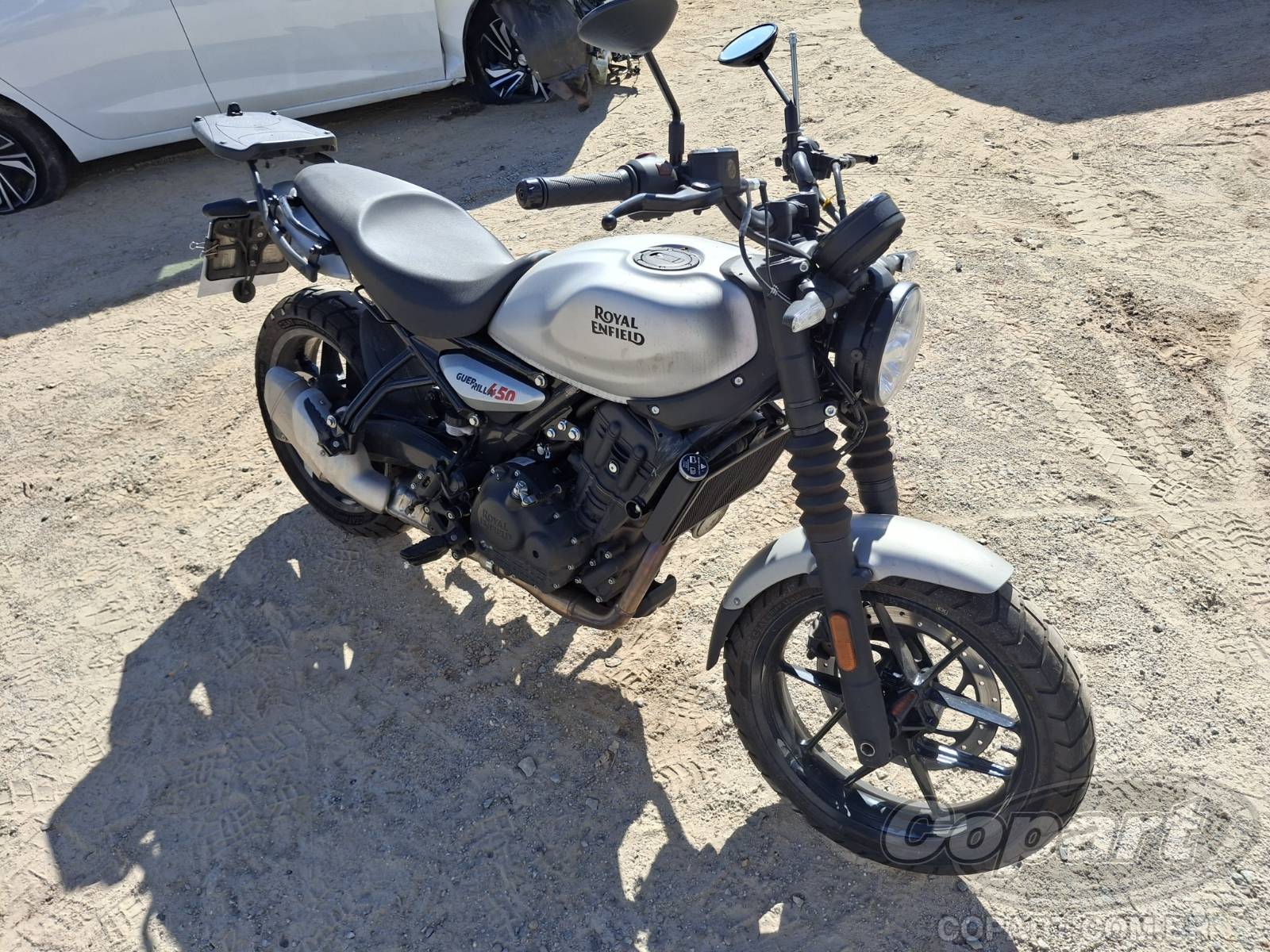 ROYAL ENFIELD GUERRILLA 450