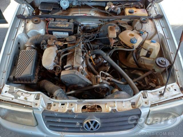 2003 VOLKSWAGEN SANTANA 