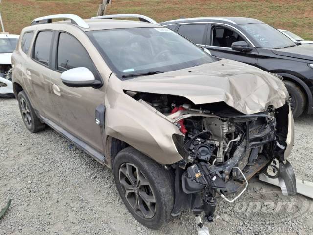 2021 RENAULT DUSTER 