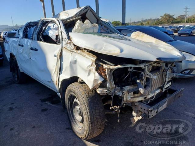 2020 TOYOTA HILUX CD 