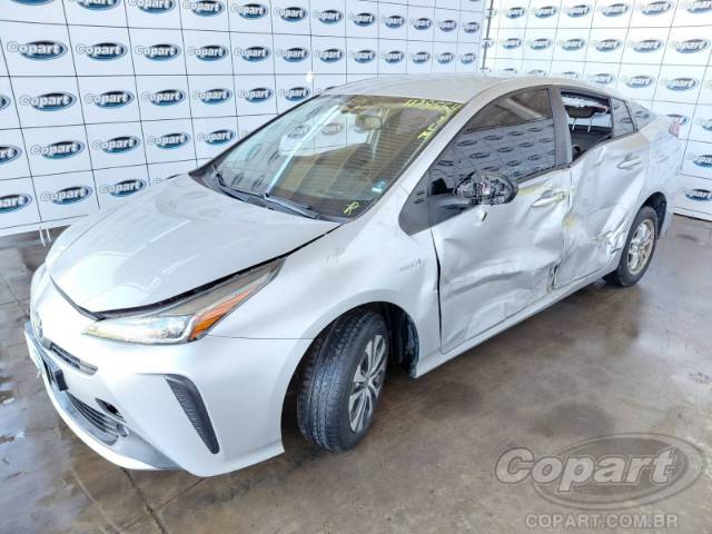 2019 TOYOTA PRIUS 