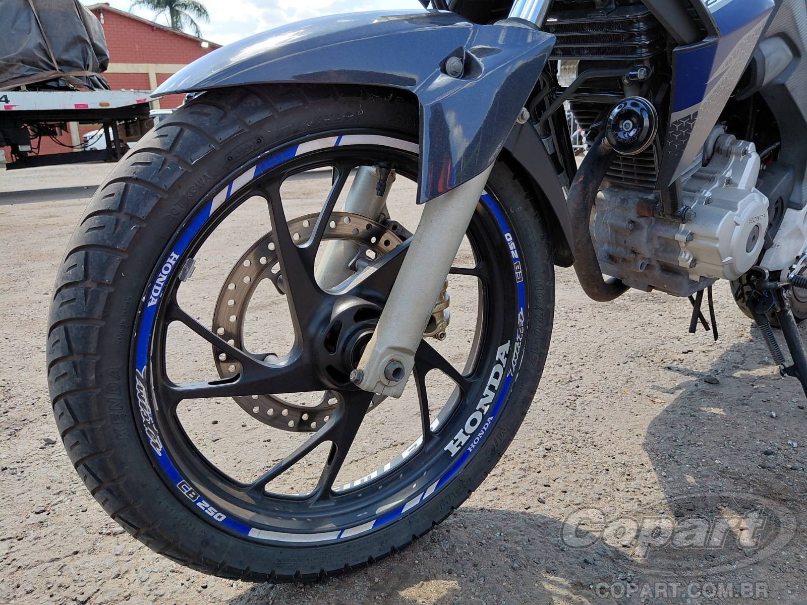 2020 HONDA CB 250 F — foto 8 de 10