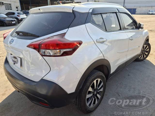 2019 NISSAN KICKS 
