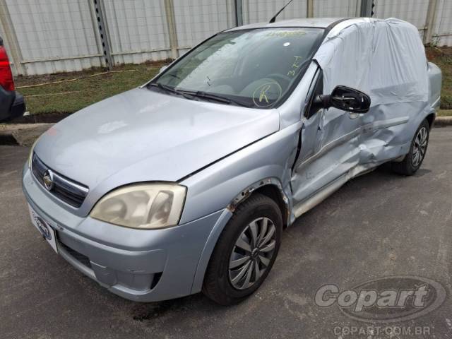 2009 CHEVROLET CORSA SEDAN 