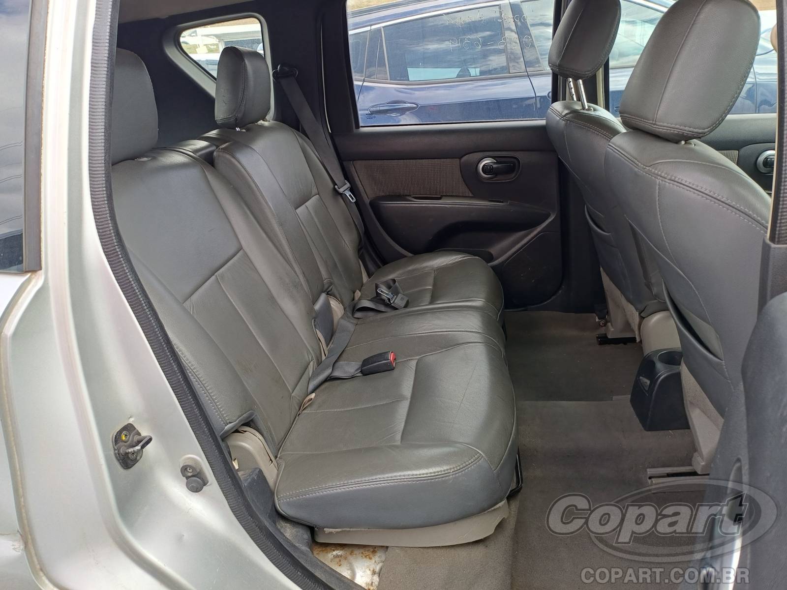 2012 NISSAN LIVINA — foto 6 de 11