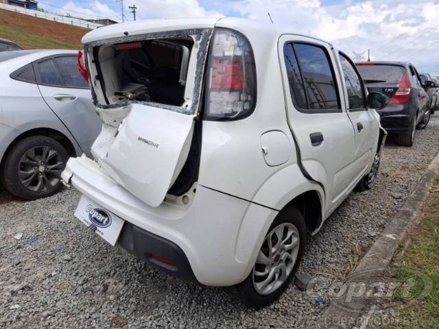 2016 FIAT UNO 