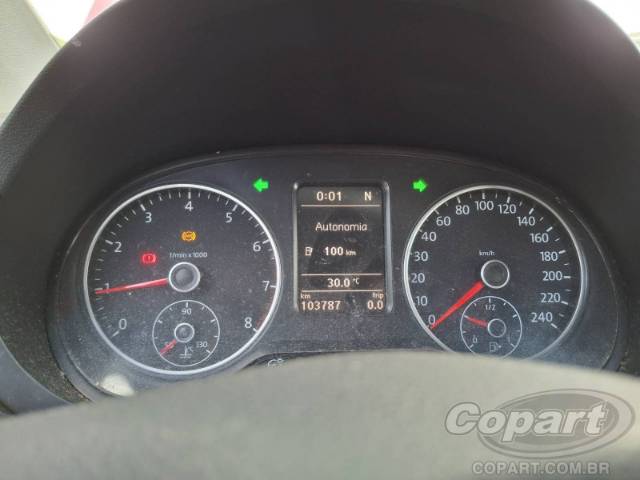 2013 VOLKSWAGEN FOX 