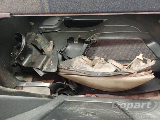 2000 CHEVROLET ASTRA SEDAN 