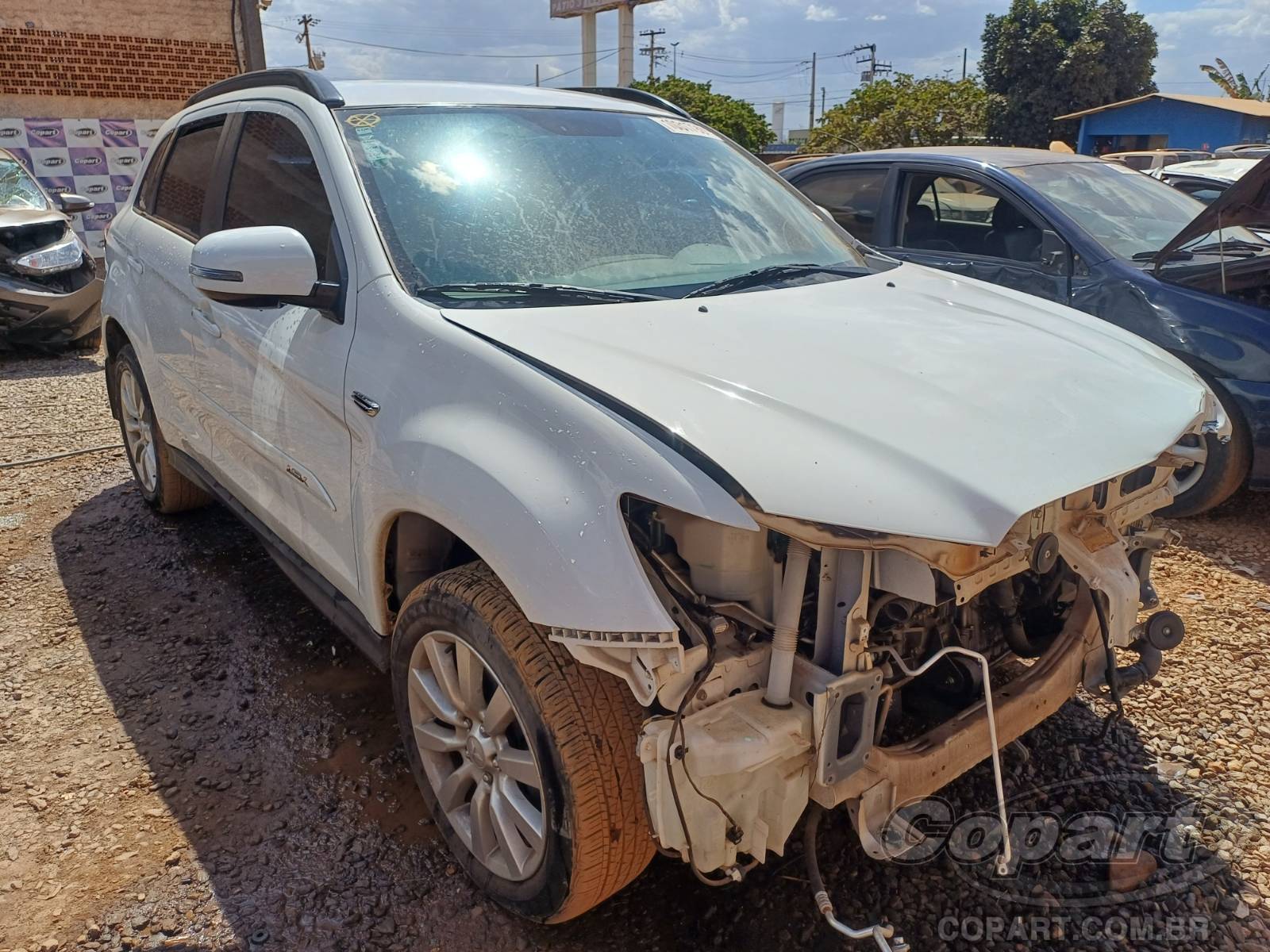 Veículo Mitsubishi ASX 2015 MITSUBISHI ASX ASX AWD CVT 2.0 16V MIVEC Gasolina 2015 em leilão