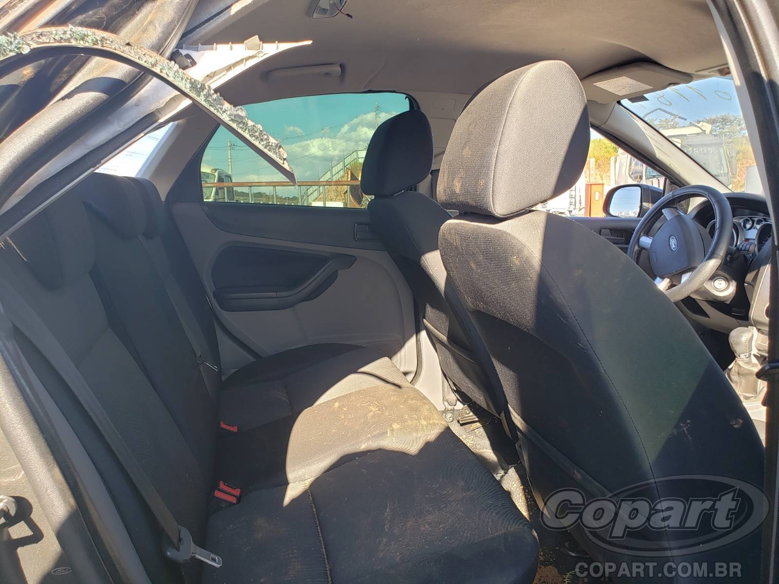 Foto 6 de 10: 2013 FORD FOCUS
