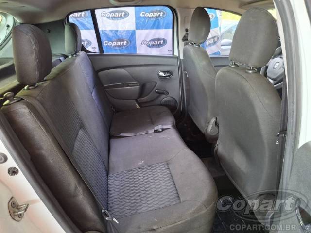 2015 RENAULT SANDERO 