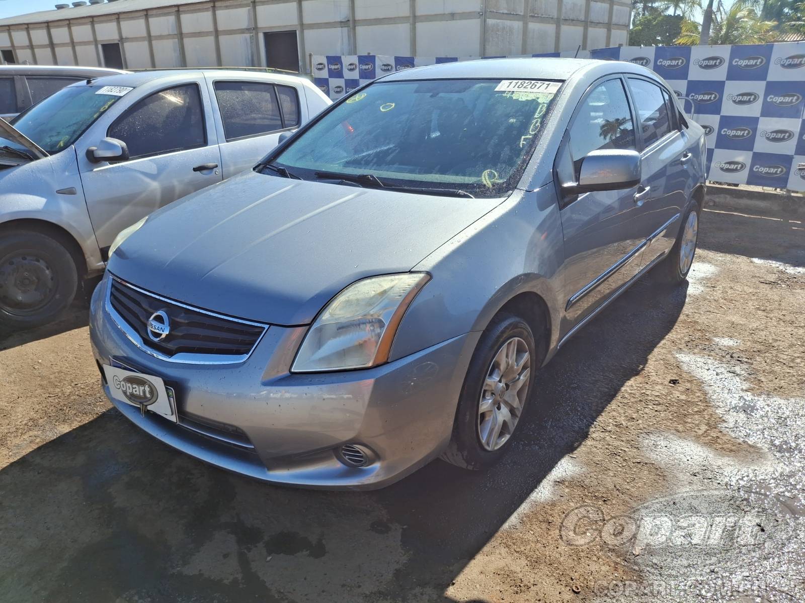 Foto 2: 2010 NISSAN SENTRA