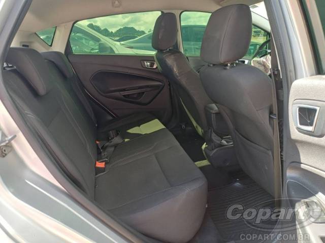 2015 FORD FIESTA 