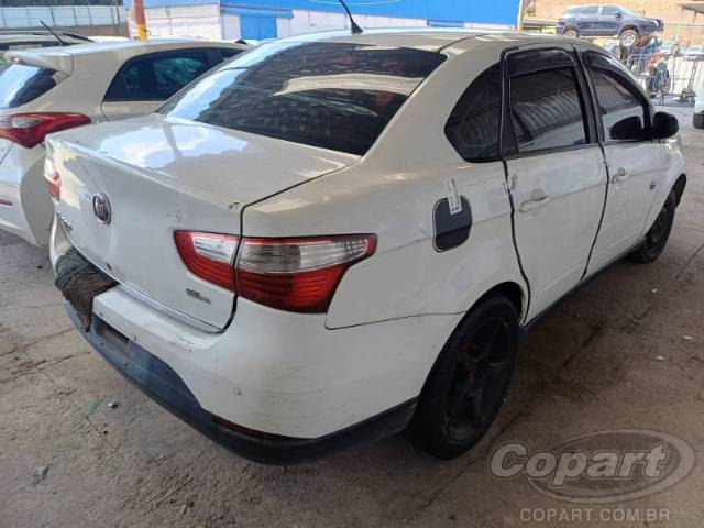 2014 FIAT GRAND SIENA 