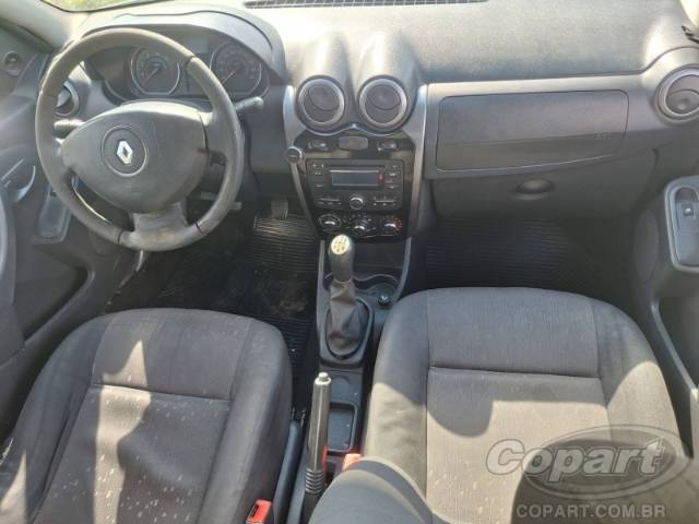 2013 RENAULT LOGAN 
