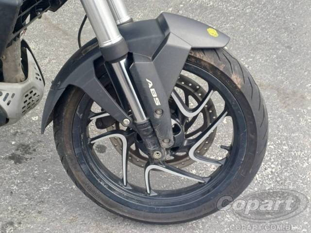 2024 BAJAJ DOMINAR 