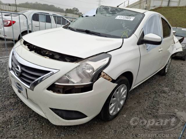 2020 NISSAN VERSA 