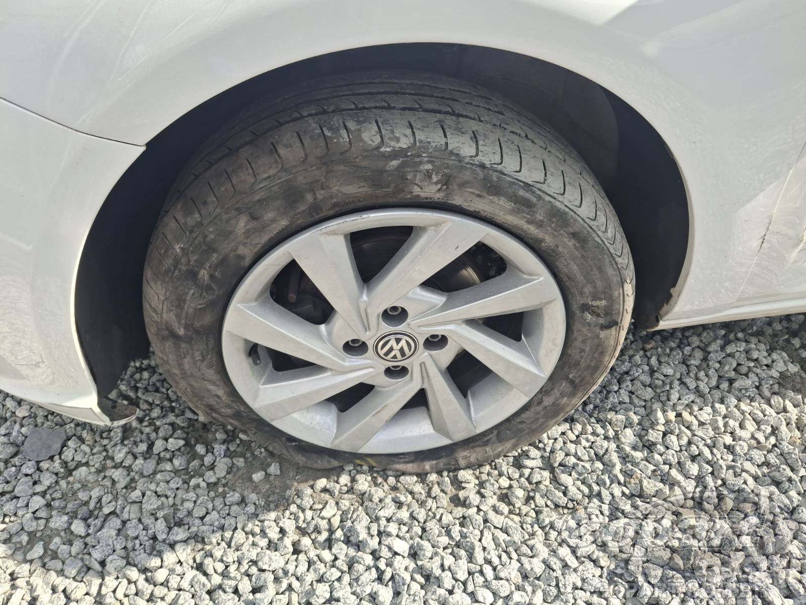 2022 VOLKSWAGEN GOL — foto 11 de 13