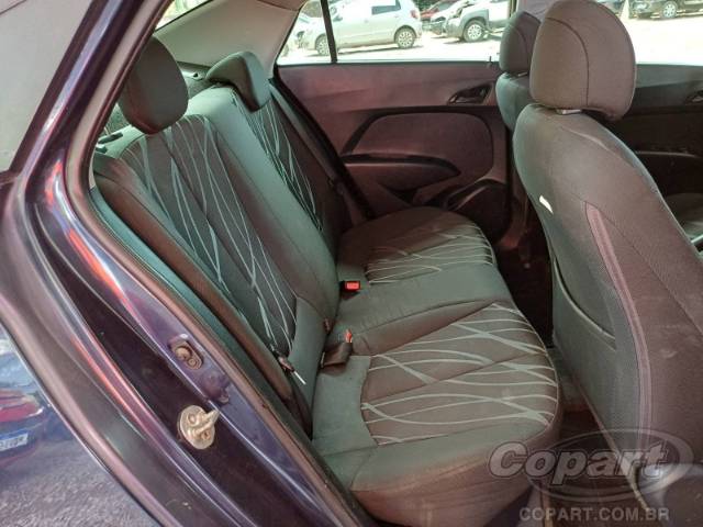 2014 HYUNDAI HB20S 
