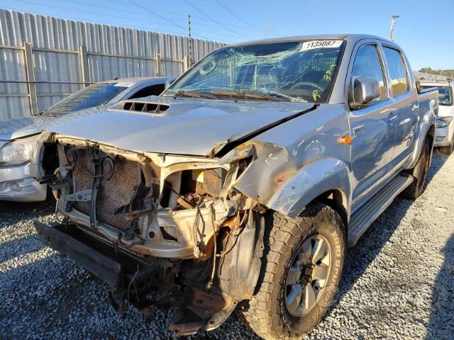 2014 TOYOTA HILUX CD 